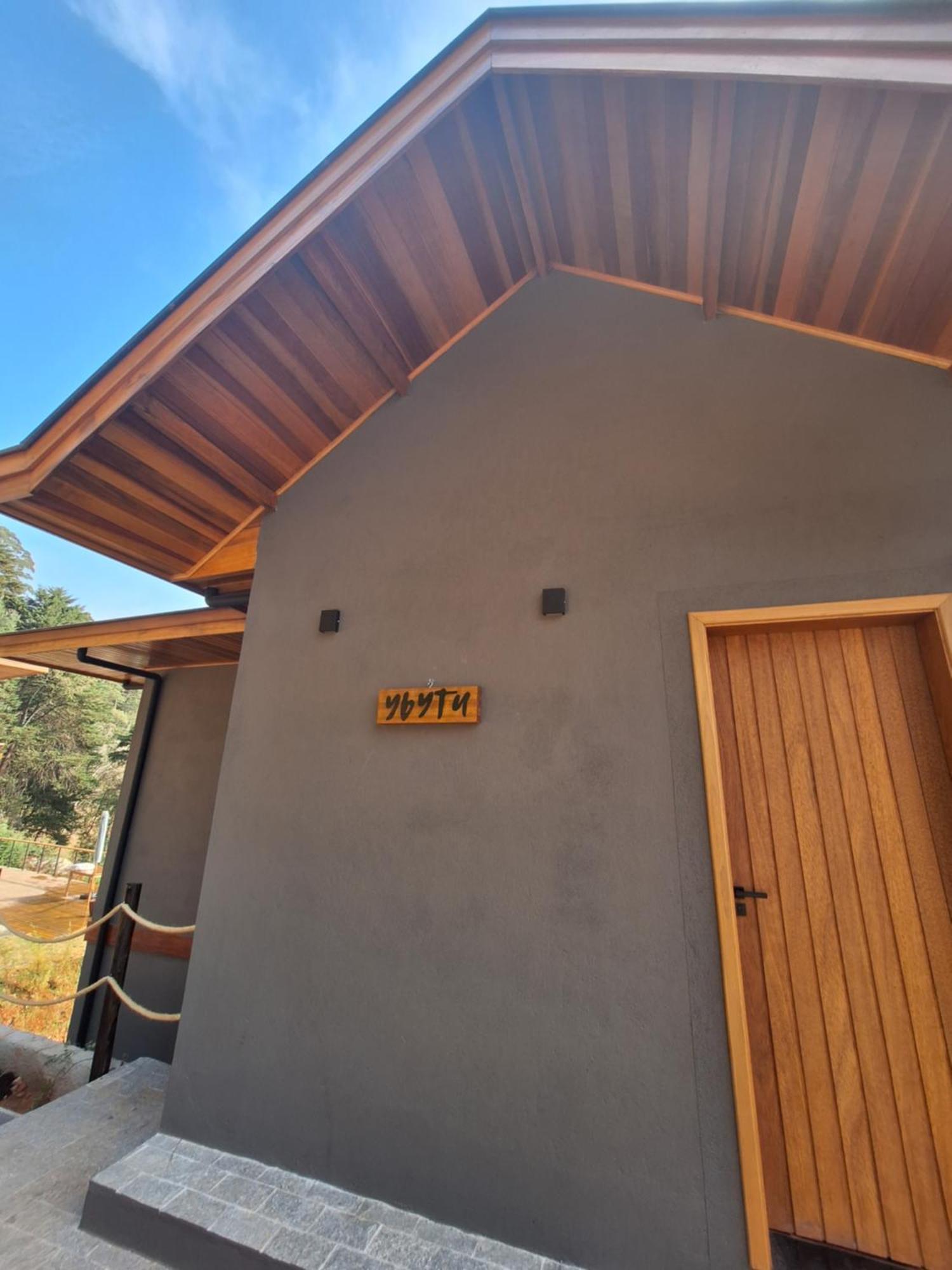 Casa Ybytu - Ecoara - Campos do Jordão